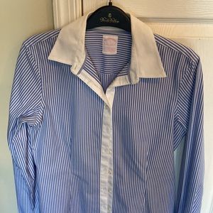Like new Brooks Brothers dress shirt w/ French cuffs. Tailored fit, white collar